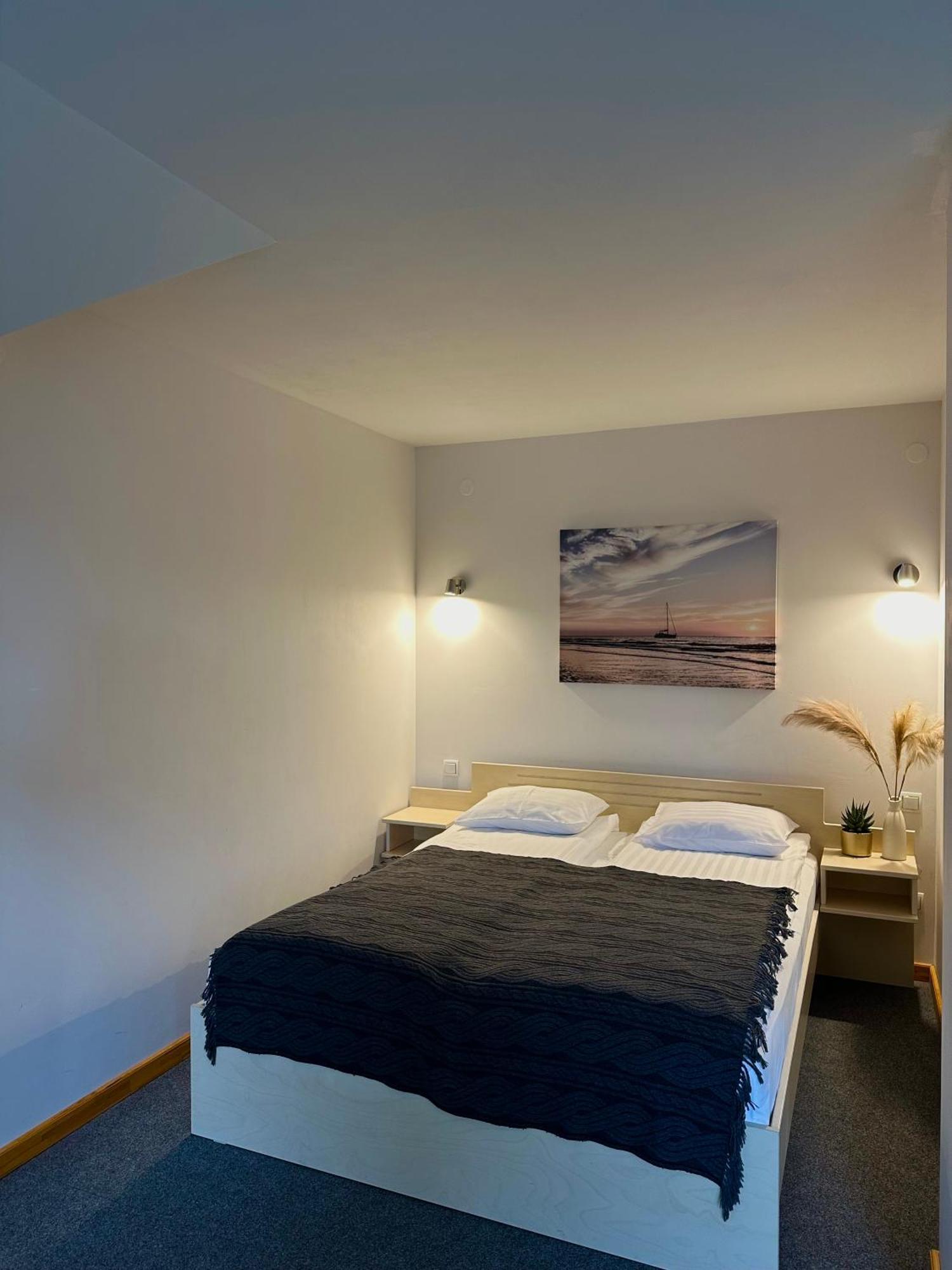 Cill Easy Hotel With Self Check-In Ādaži Dış mekan fotoğraf